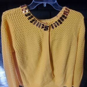 Medium Yellow Knitted Sweater